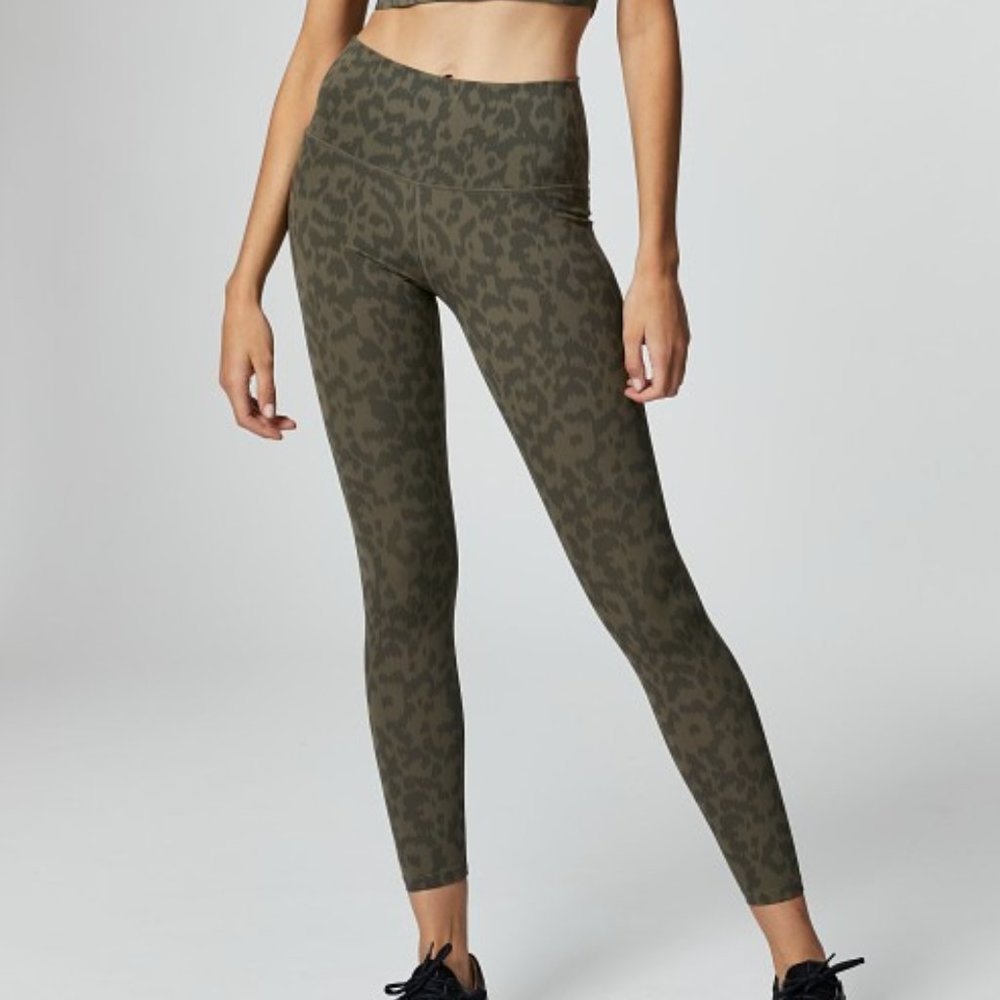 Varley Green Leopard Print Luna Legging Evergreen Spots